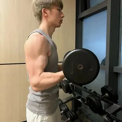郝佑